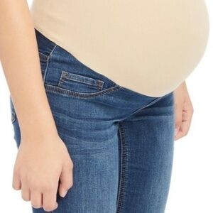 NWT. INDIGO BLUE Secret Fit Belly Maternity Jeans